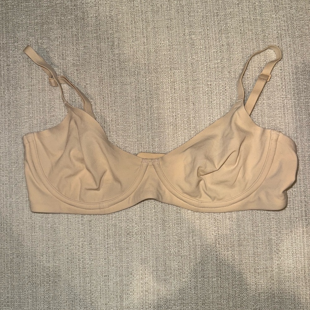 SKIMS Fits Everybody Unlined Demi Bra